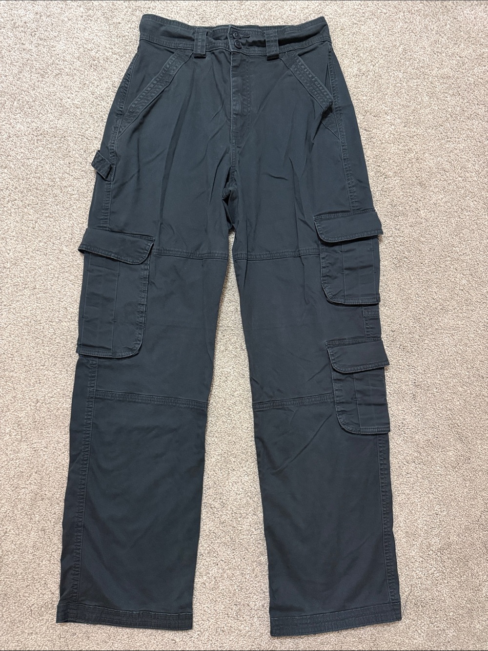 A&F Women’s Black Utility Cargo Pants Size Curve Love 26/2